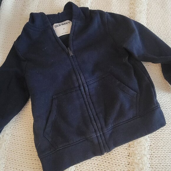 Toddler Hooded Sweatshirt Bundle! - Picture 7 of 11